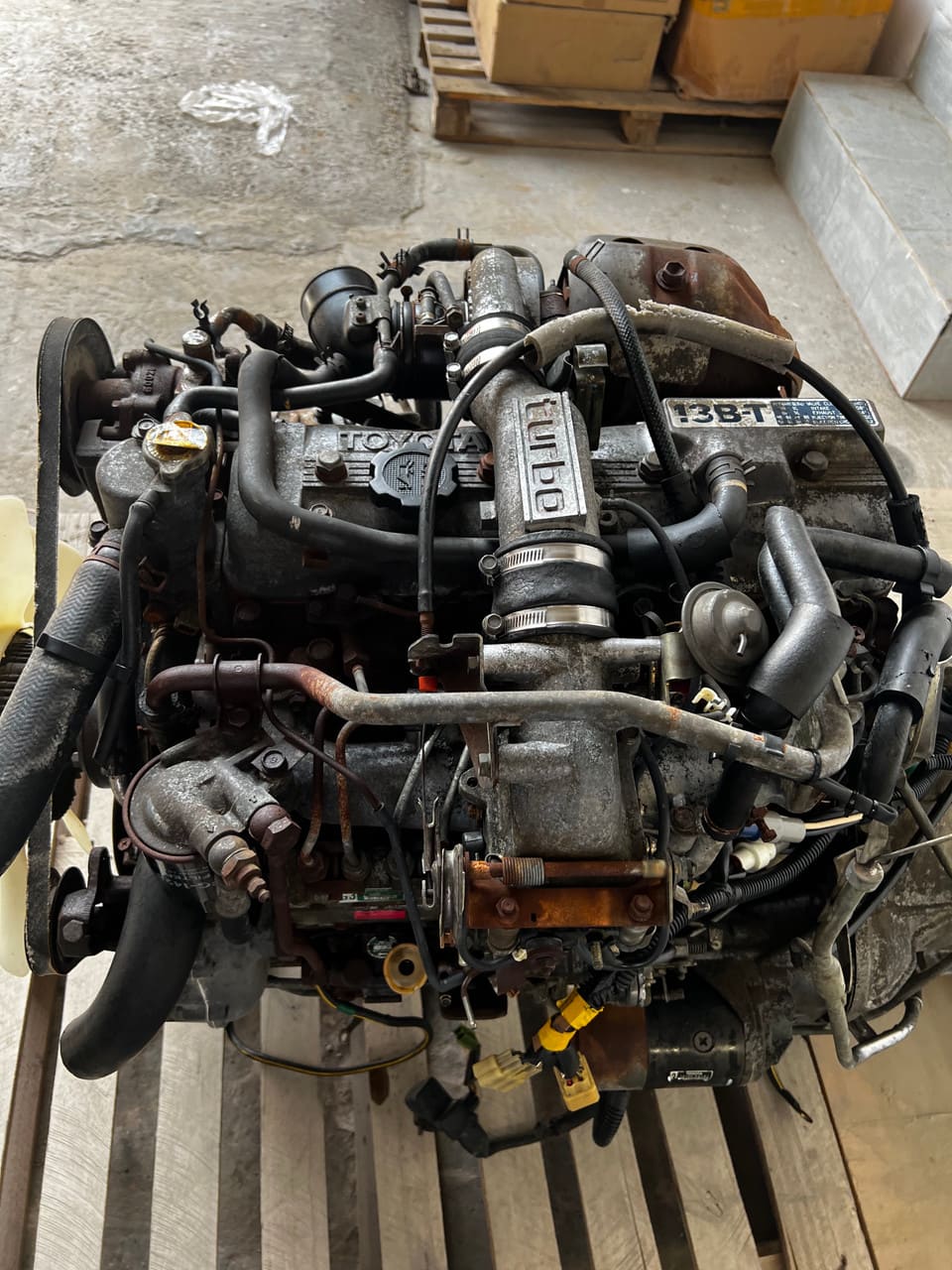 Land Cruiser 13BT Diesel Engine
