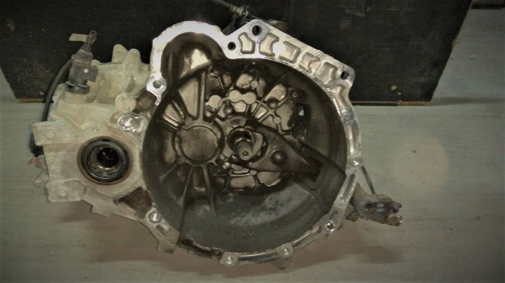 Neon 2.0 16V (M) Gearbox